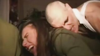 Пристрасні лесбійські милашки цілують один одного і лижуть пизди домашне російське порно - 2022-03-25 06:30:43